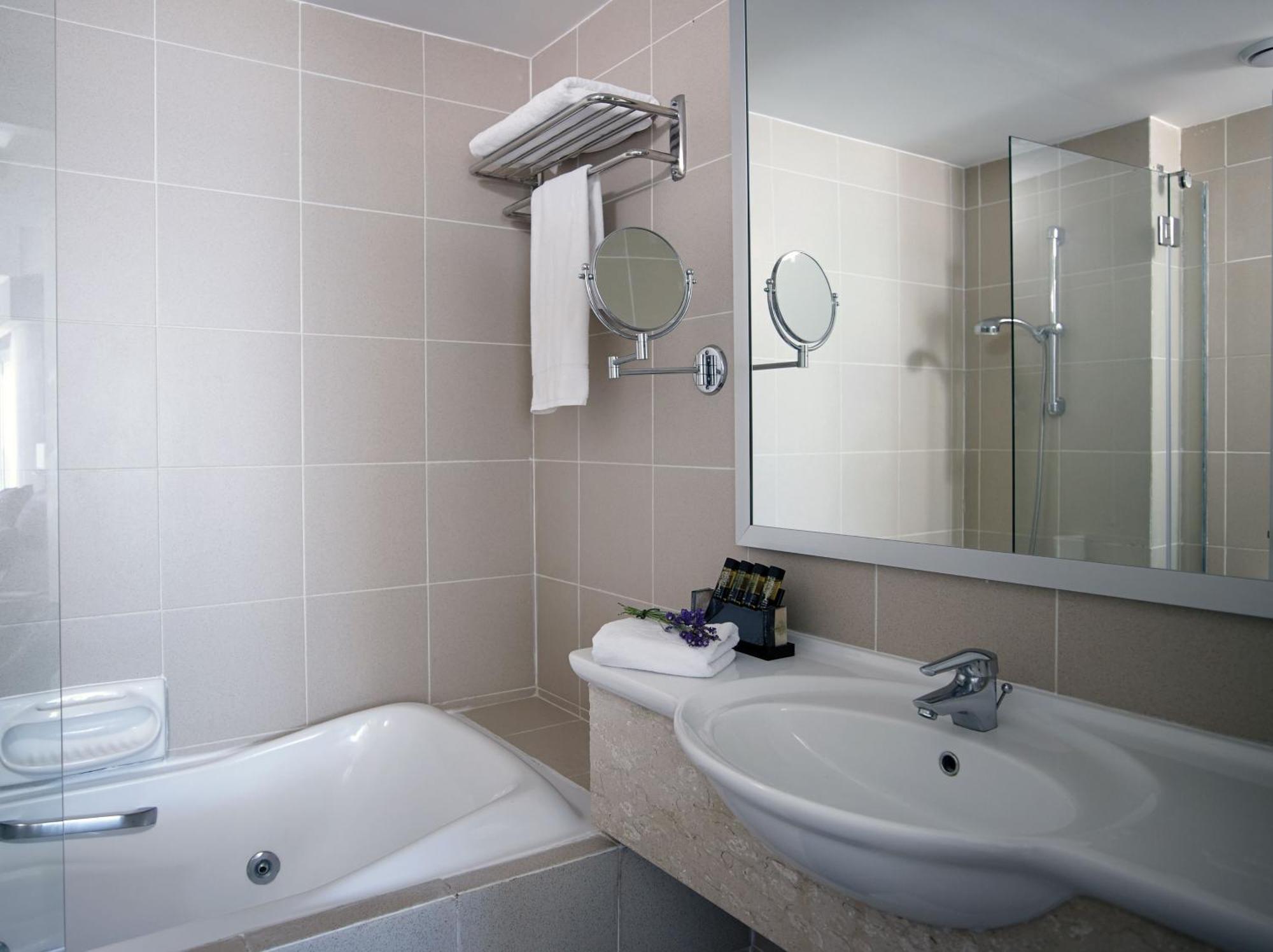 מלון פרוטאראס Atlantica Sea Breeze, Adults Only מראה חיצוני תמונה