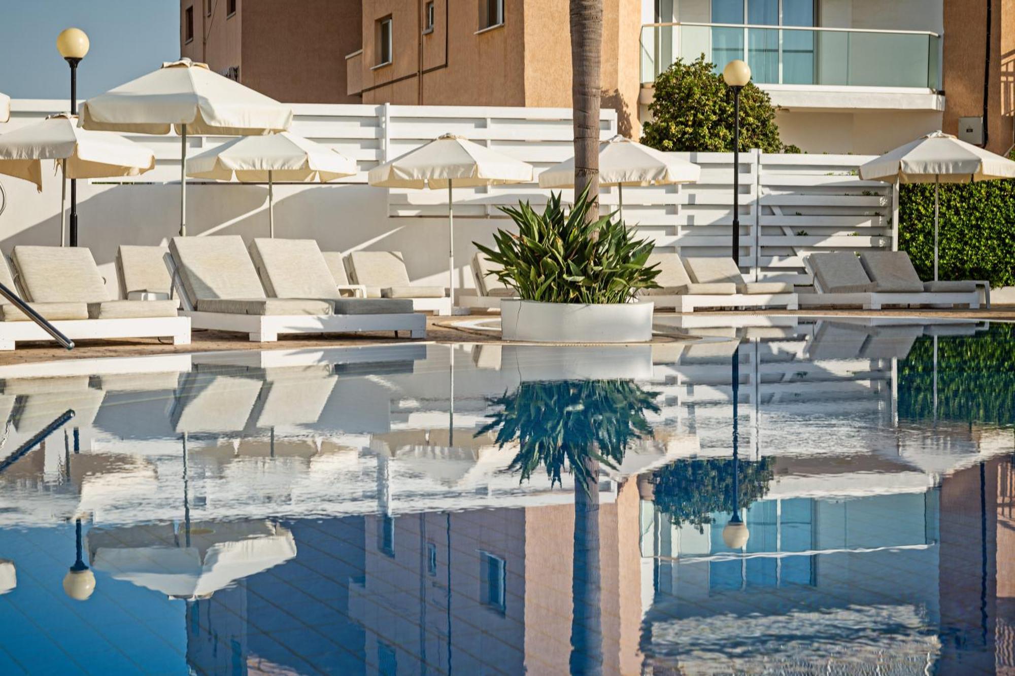 מלון פרוטאראס Atlantica Sea Breeze, Adults Only מראה חיצוני תמונה