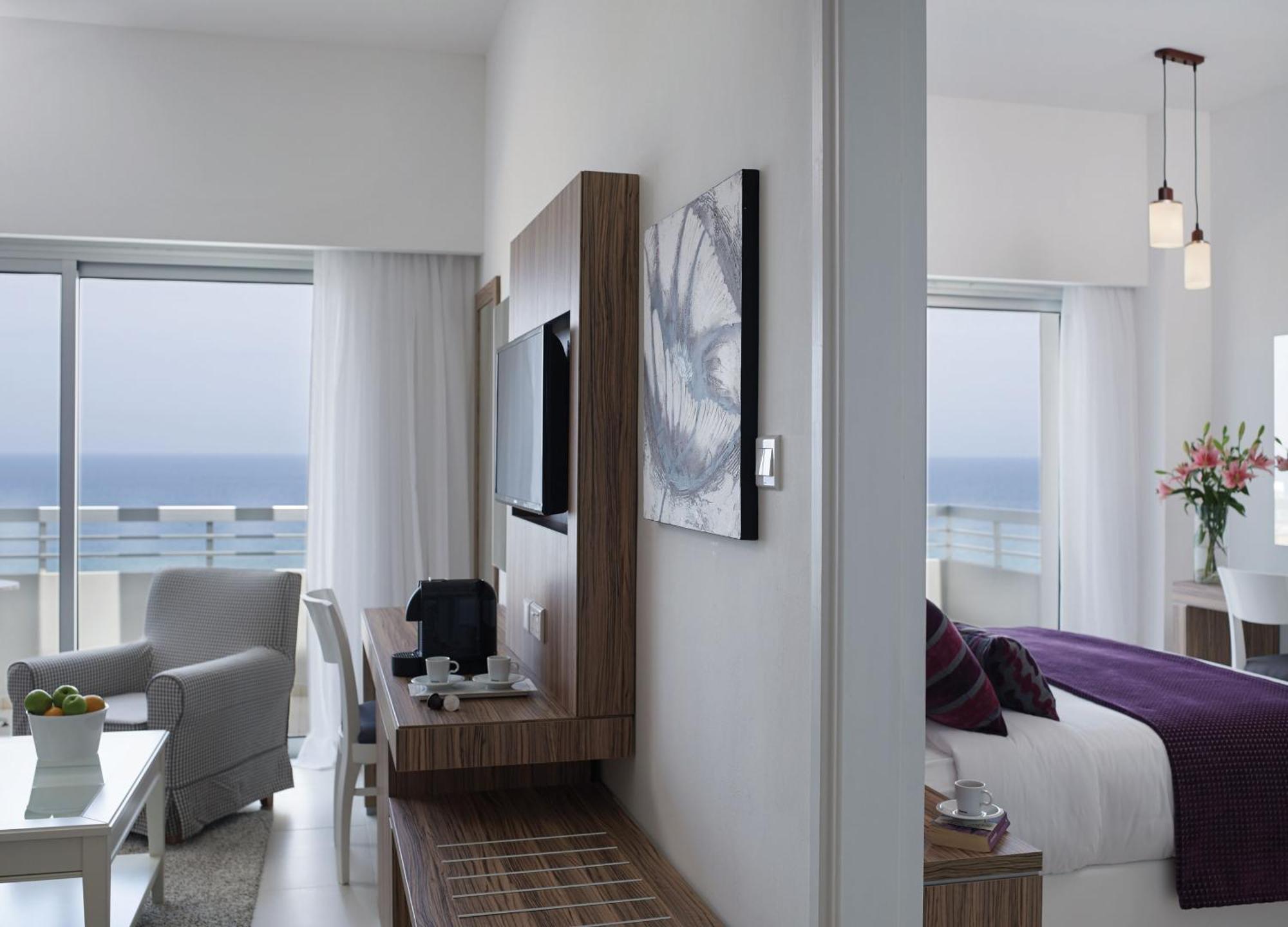 מלון פרוטאראס Atlantica Sea Breeze, Adults Only מראה חיצוני תמונה