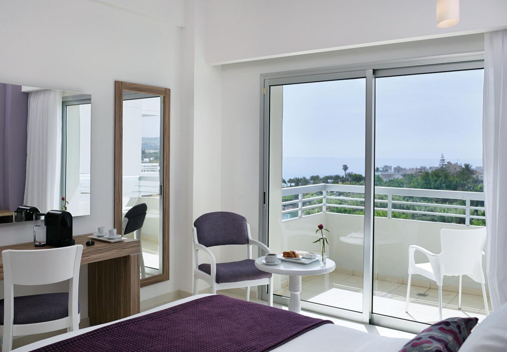 מלון פרוטאראס Atlantica Sea Breeze, Adults Only מראה חיצוני תמונה