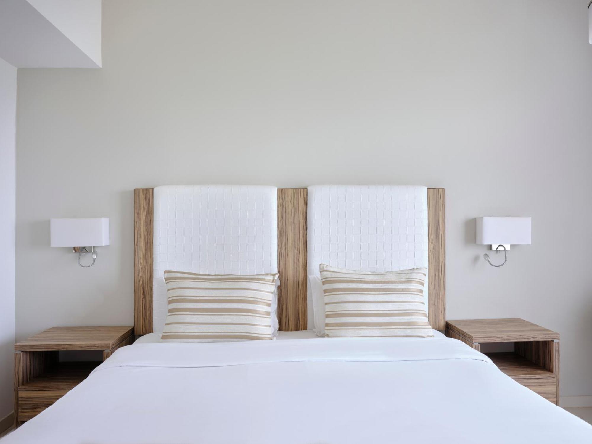 מלון פרוטאראס Atlantica Sea Breeze, Adults Only מראה חיצוני תמונה